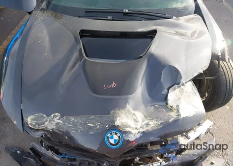 2014 BMW I8 from USA, damaged, VIN WBY2Z2C53EVX64242